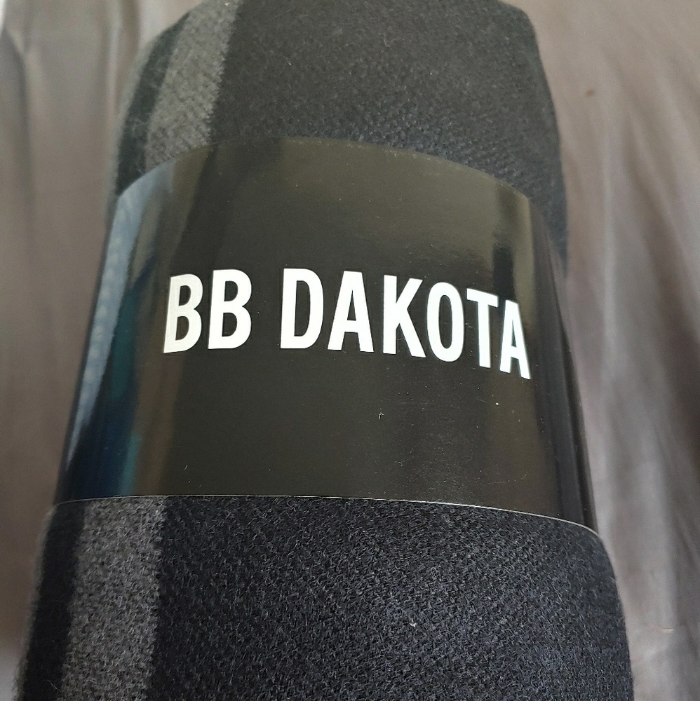 BB Dakota poncho